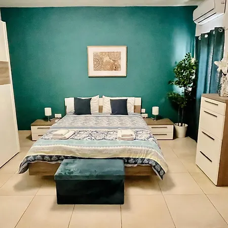 Fleur De Mai With Terrace