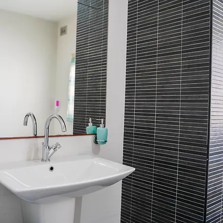 Fleur De Mai With Terrace Apartment Gzira