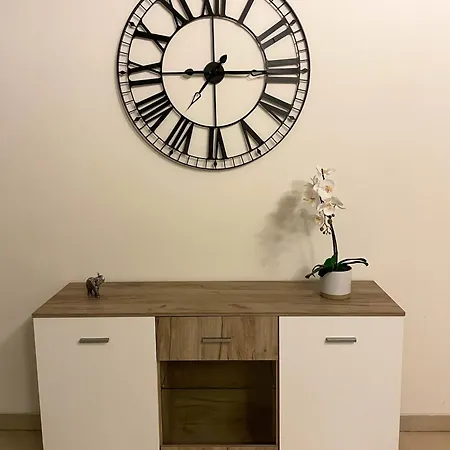 Fleur De Mai With Terrace アパート