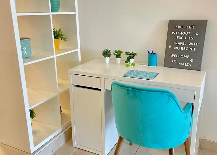 Fleur De Mai With Terrace דירה Gzira