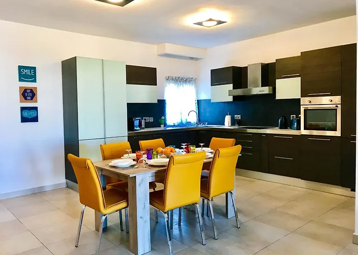 דירה Fleur De Mai With Terrace *